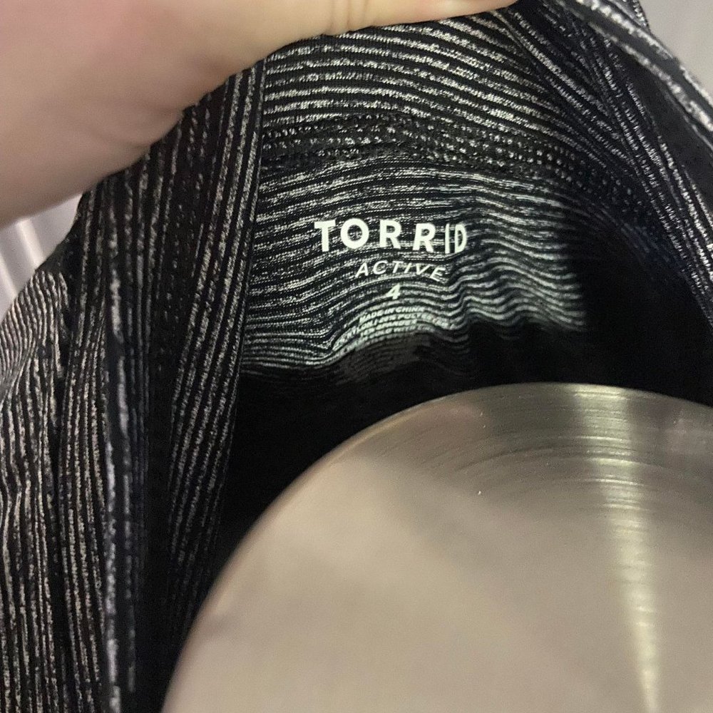 Torrid Super Soft Performance Jersey Half Zip Active Pullover Size 4 - Picture 8 of 8